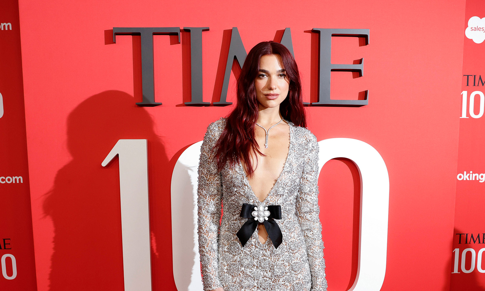 Dua Lipa: Zwischen Discokugel und Weltpolitik