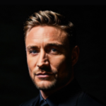 Chris Laharnar im Portrait