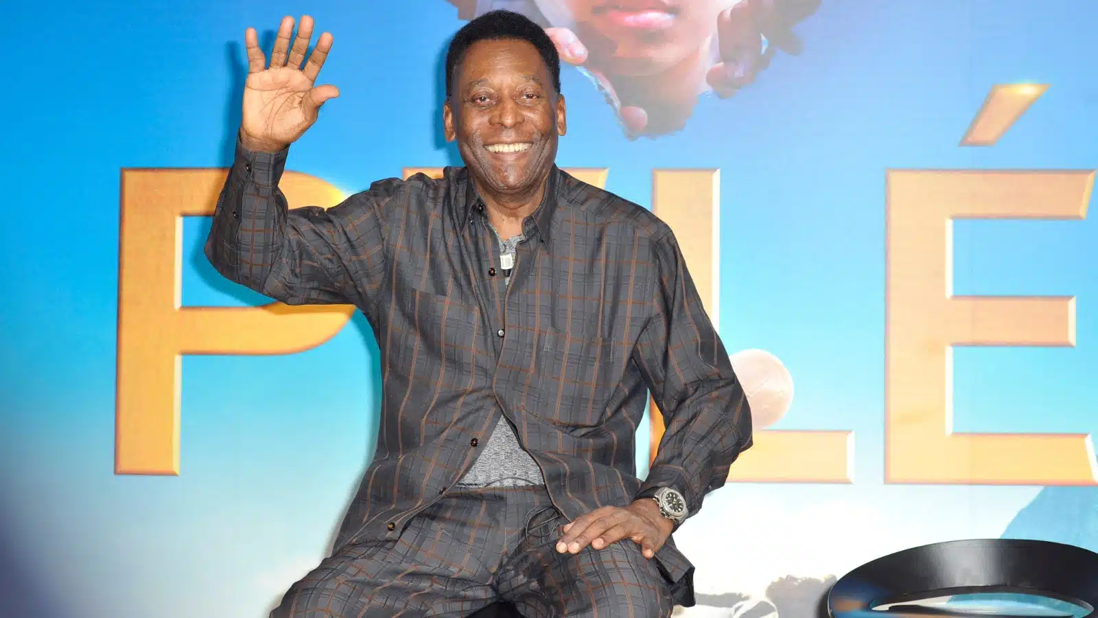 Pelé – die Erfolgsgeschichte eines barfüßigen Wunderkindes, das zur globalen Fußballlegende wurde